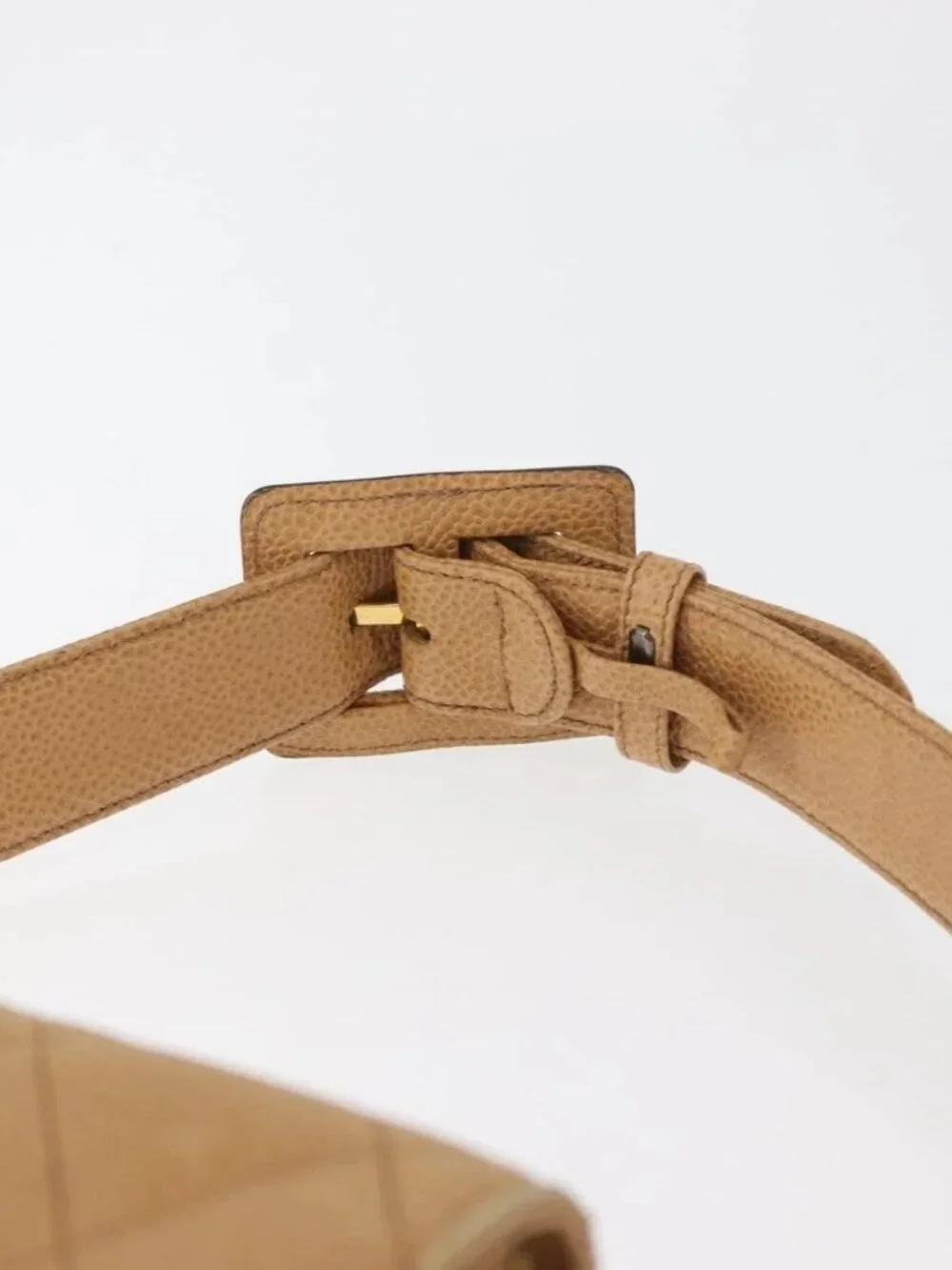 CHANEL Matelasse Waist Bag Grained Calf Skin Beige Gold CC Auth BA12986V